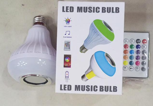 Smart LED Light Bulb with Built-in Bluetooth Speaker + Remote